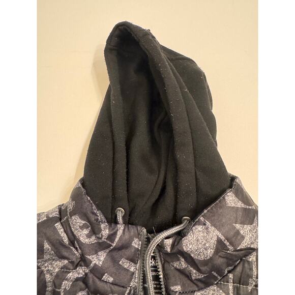 Men's Ecko Unltd Hooded Puffer Vest Full Zip Logo Text Print Gray Black Size 2XL - Picture 3 of 10